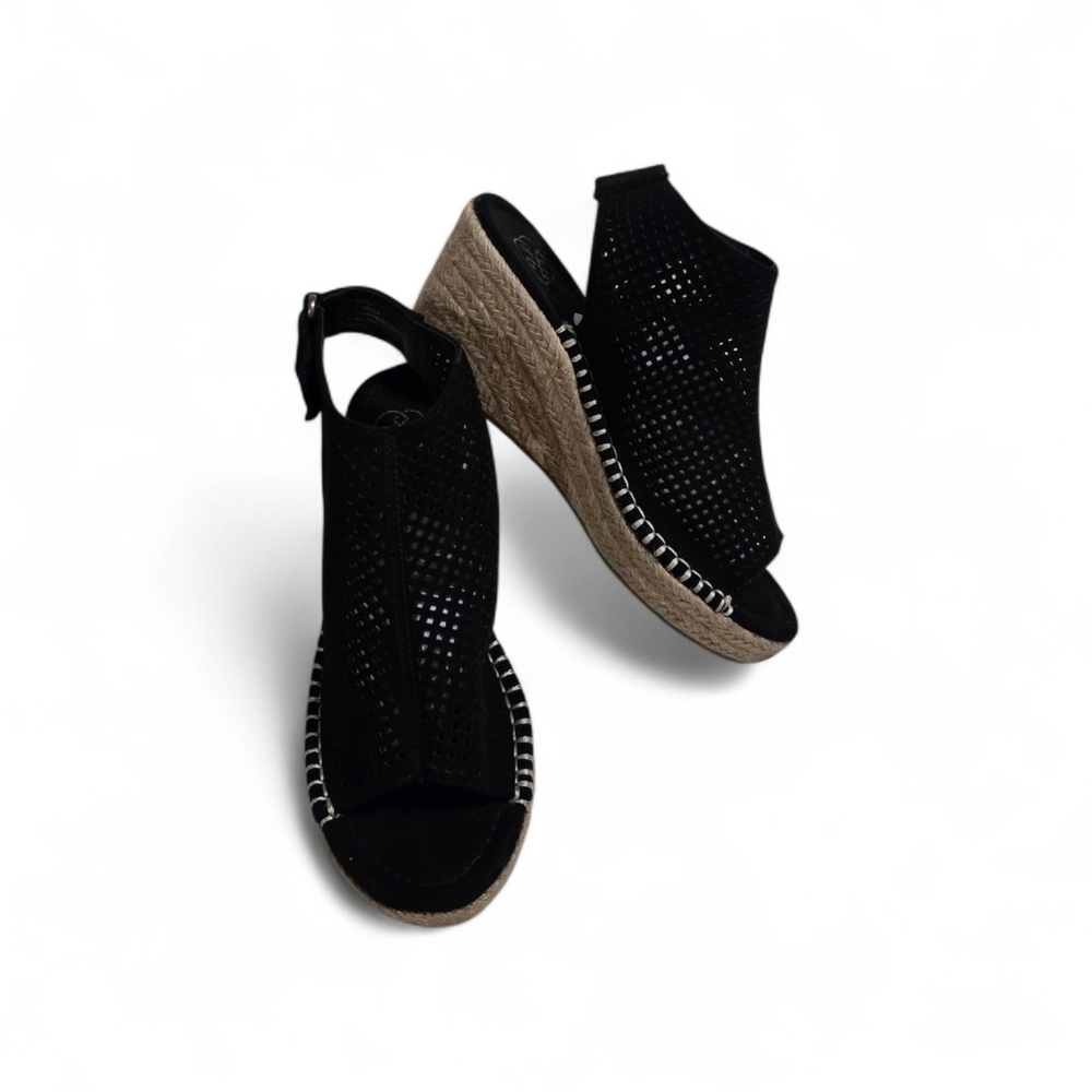 Women's Black Perforated Espadrille Wedge Sandals By Daisy Fuentes Size 7 EUC!